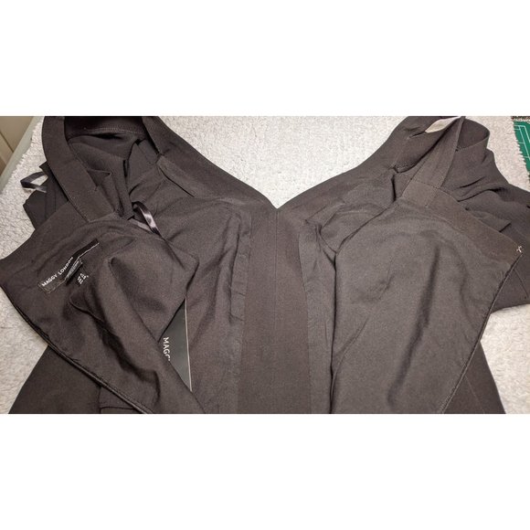 Maggie London Crepe Cold Shoulder Jumpsuit - Picture 7 of 8